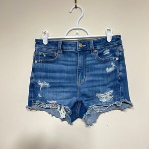 American Eagle Super High Rise Shortie Shorts 4 Women